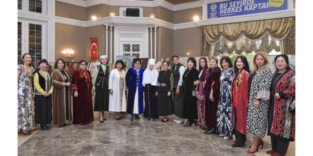 Başkent'te Türk Dünyası Anneleri Sergisi: Sevgi ve Kültür Buluşması